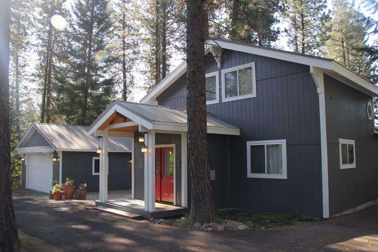 Vacation Rentals MCCALL CABINS