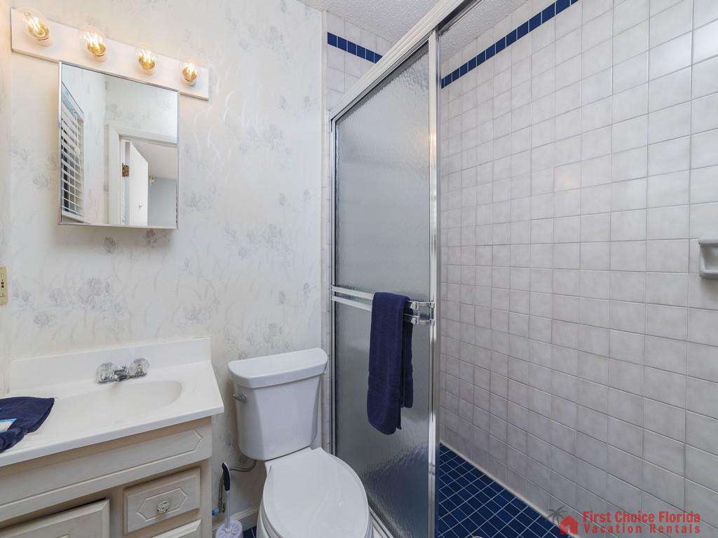 Beach Retreat Downstairs Bath