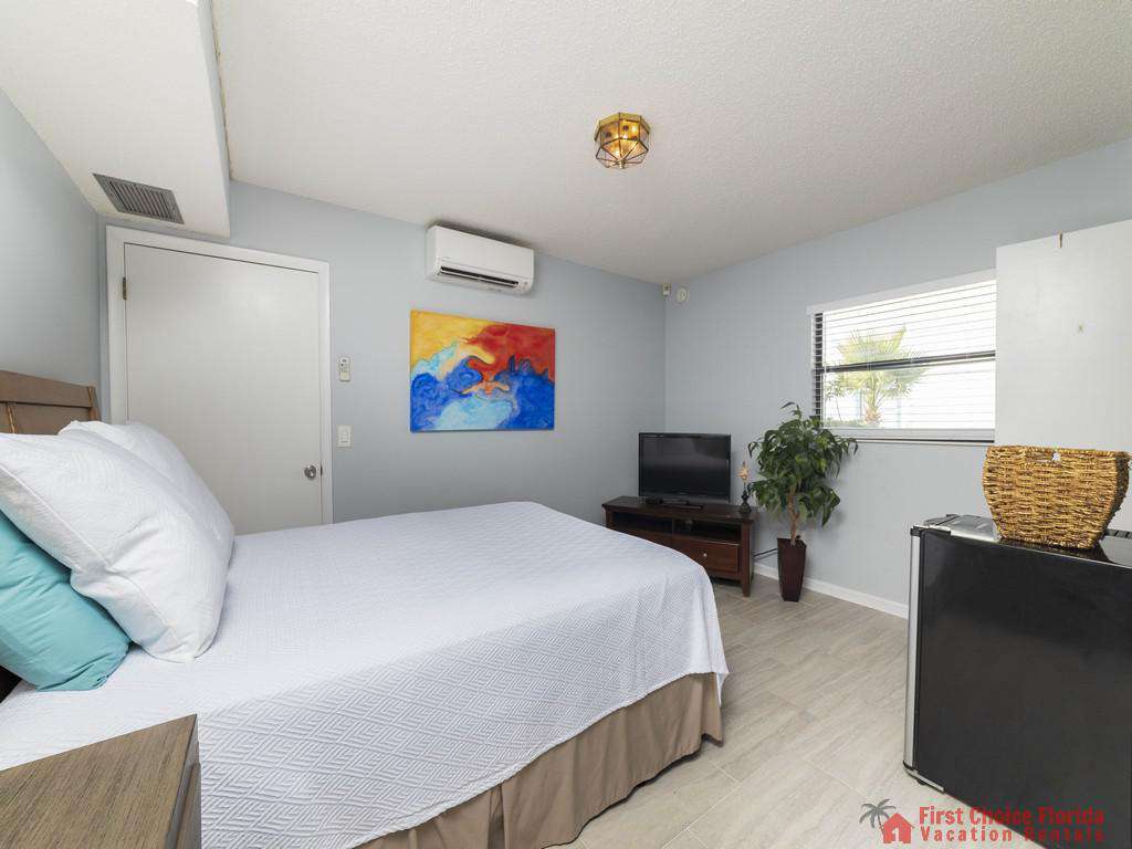 Beach Retreat Downstairs Bedroom