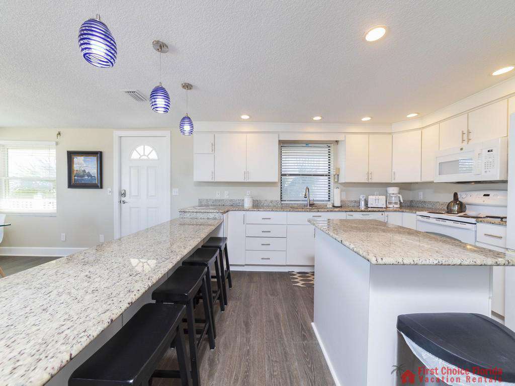 Beach Retreat Kitchen with Counter Seating