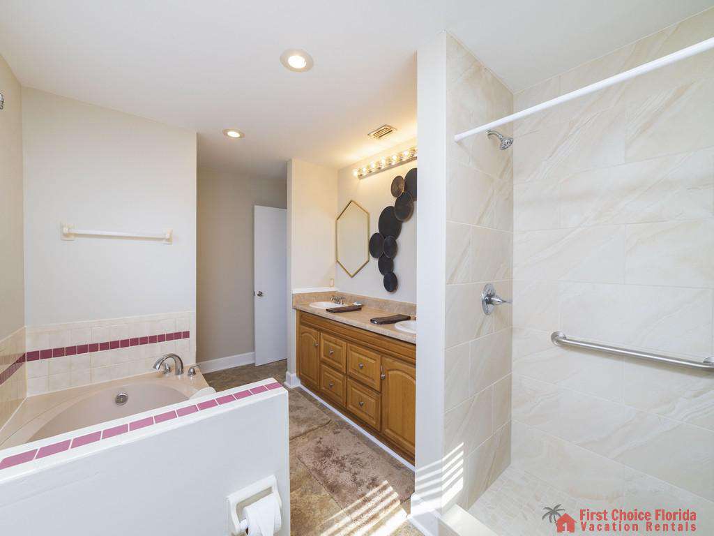 Beach Retreat Master Walk-in Shower