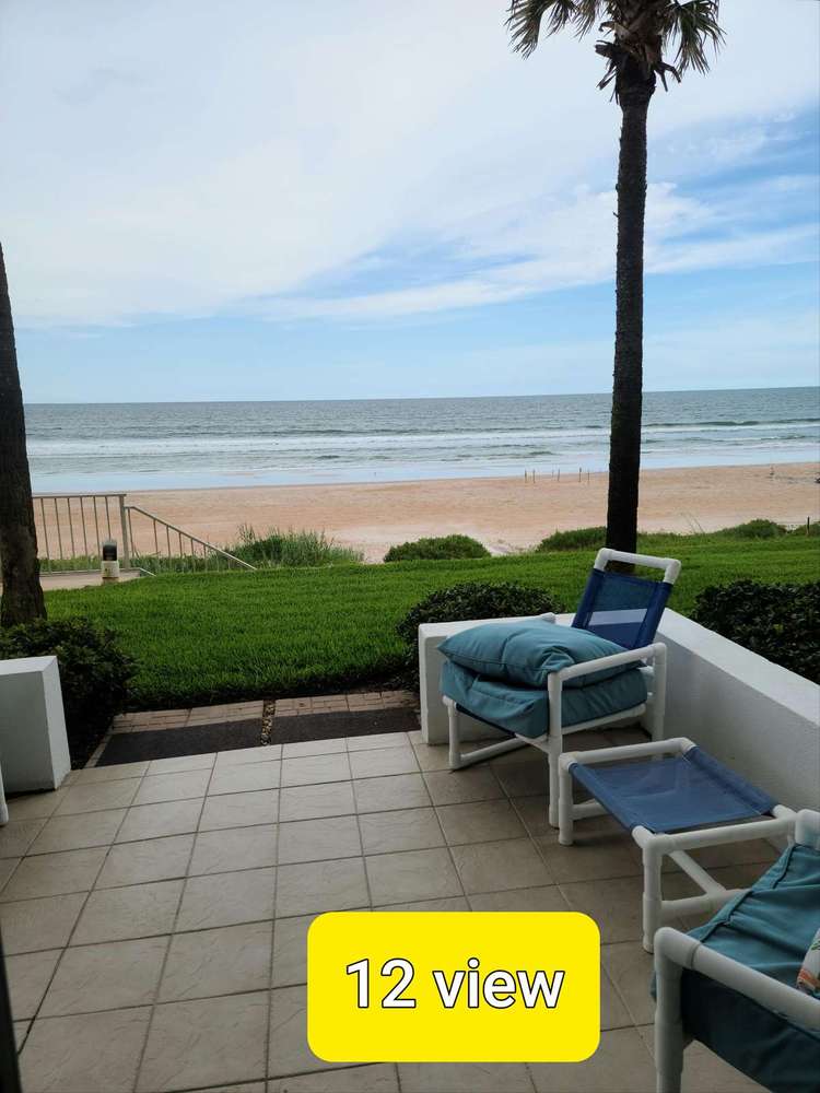 Ocean Front Beautifully decorated condo Preview 0