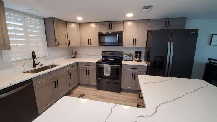 Ocean Front Beautifully Decorated Condo Preview 0