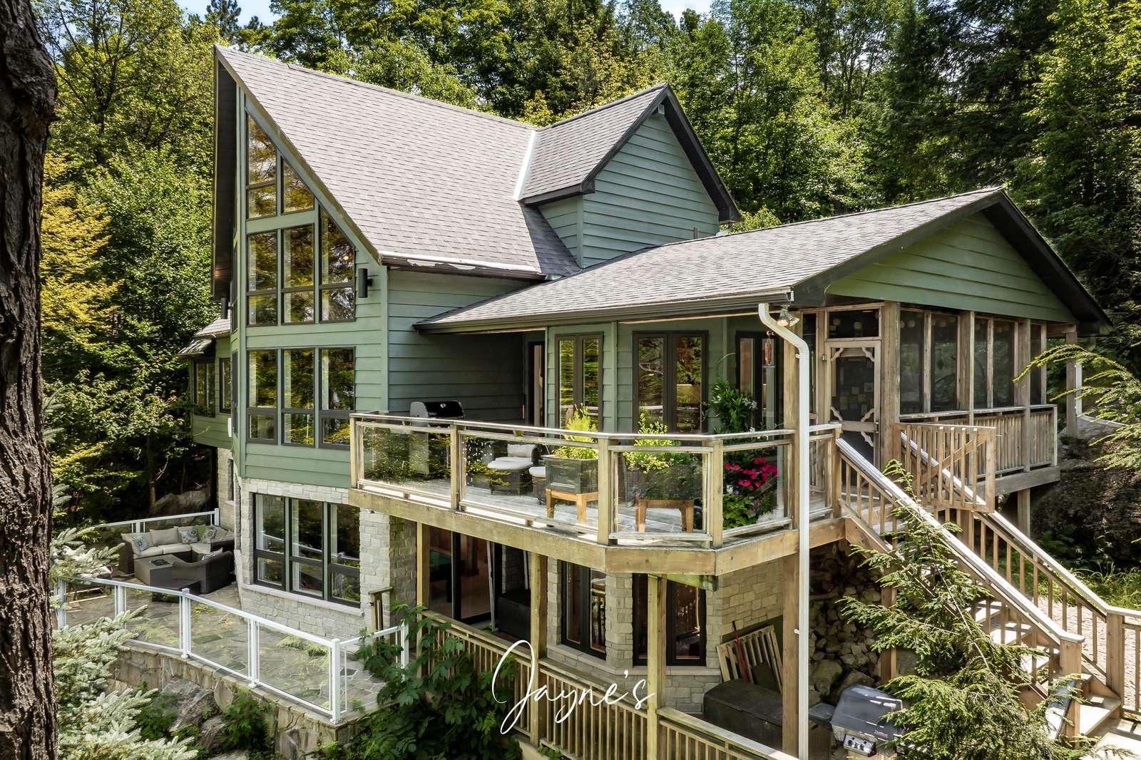 Picture Perch - Lake Side