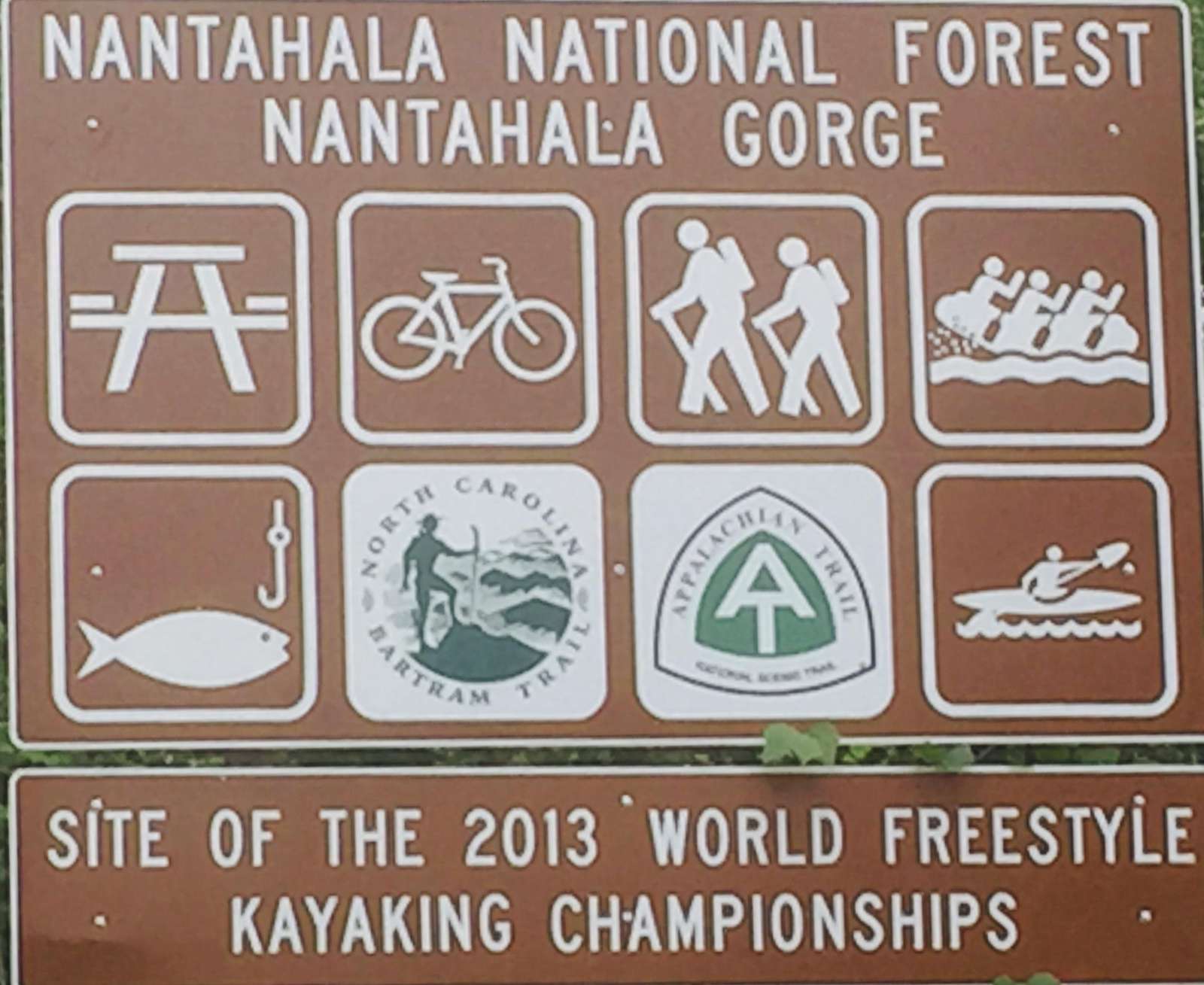 Located within 15-20 minutes is the N.O.C. and the Nantahala Gorge!