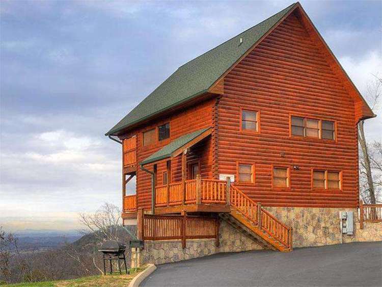 Live With Passion – Starr Crest Resort Preview 0