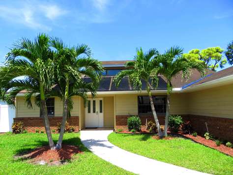 Modern ausgestattetes Ferienhaus mit Pool in West Bradenton – Foto 14