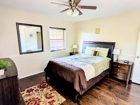 Modern ausgestattetes Ferienhaus mit Pool in West Bradenton – Foto 8