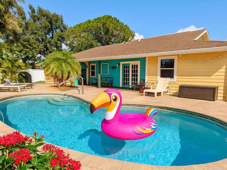 ☀️ Modern 3 BR West Bradenton Pool Home ☀️ Preview 0