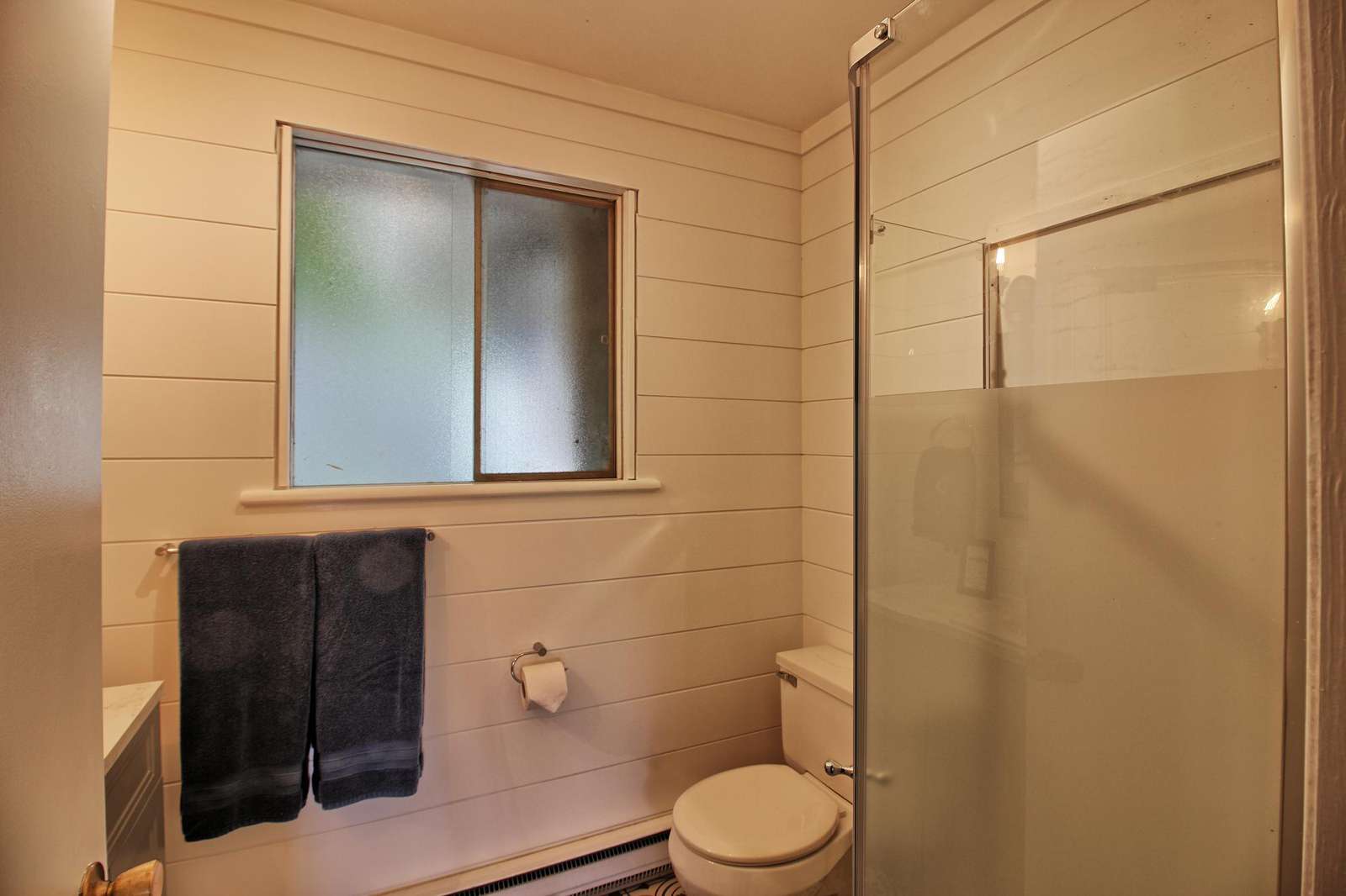 3-piece bathroom