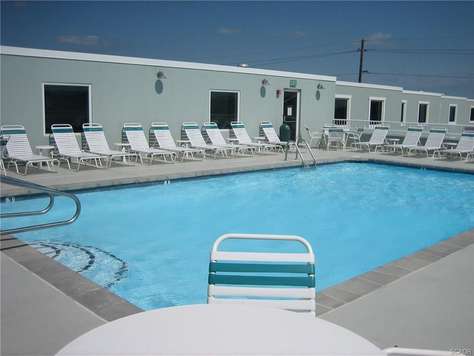 Rooftop pool