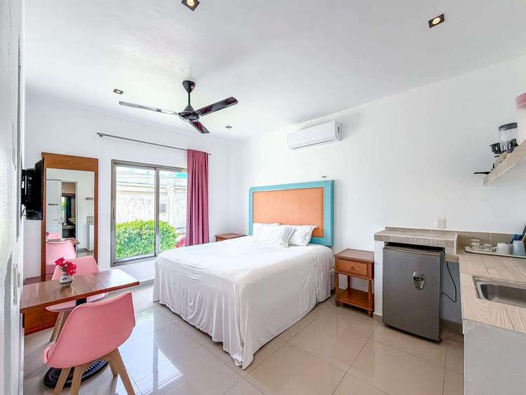 Villa Elena – Studio 1 Preview 0