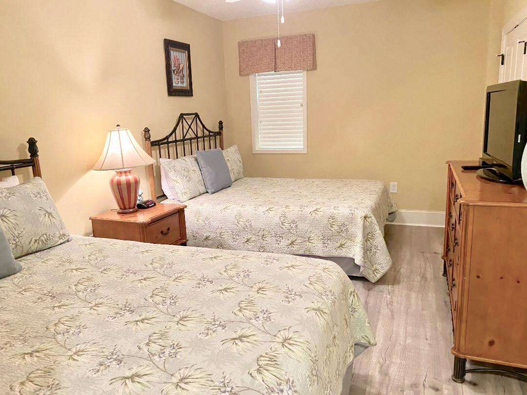 Guest room, 2 Queen beds