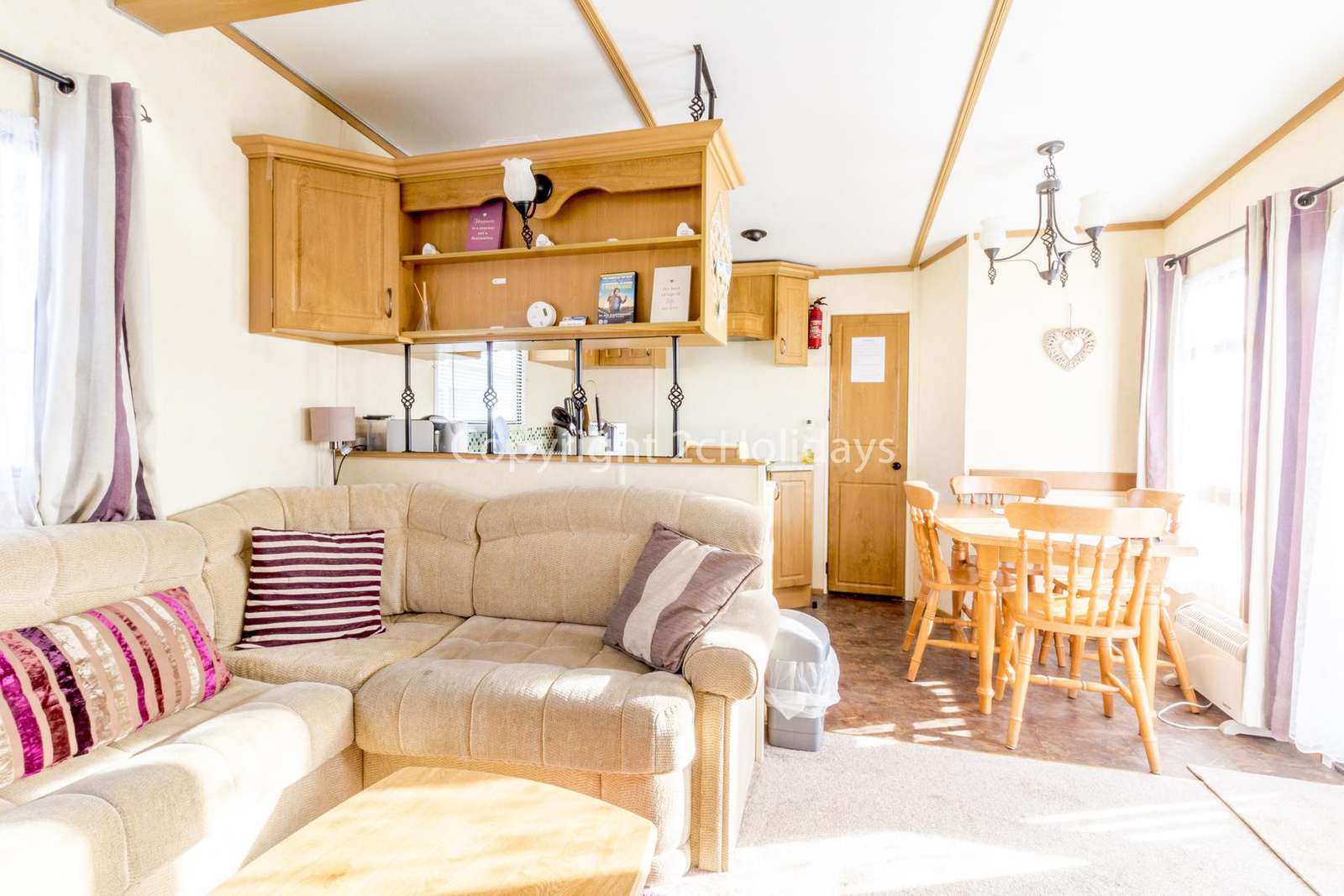Spacious open plan living kitchen/dining area