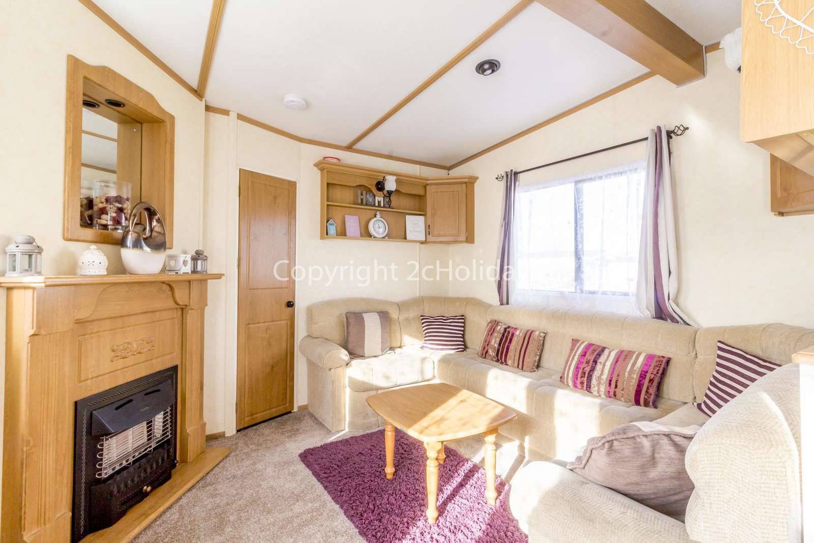 Very homely and cosy lounge area!
