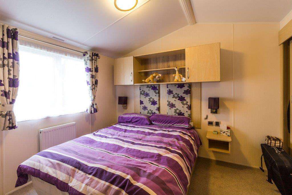 Come and stay in this private accommodation at Hopton Holiday Village.
