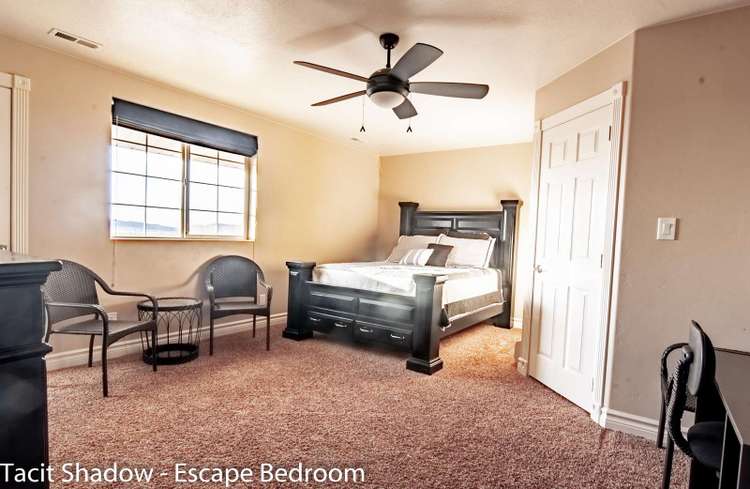 Escape (2 Private Rooms) Preview 0