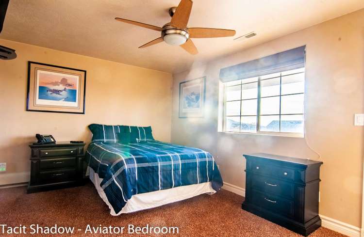 Aviator (Private Room) Preview 0