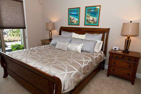 Guest bedroom