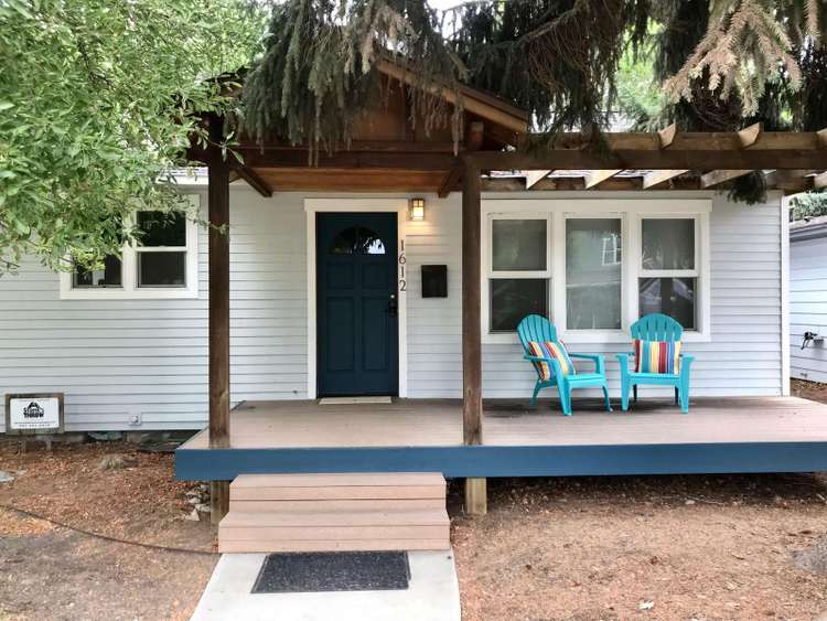 Cascade Cottage Preview 0