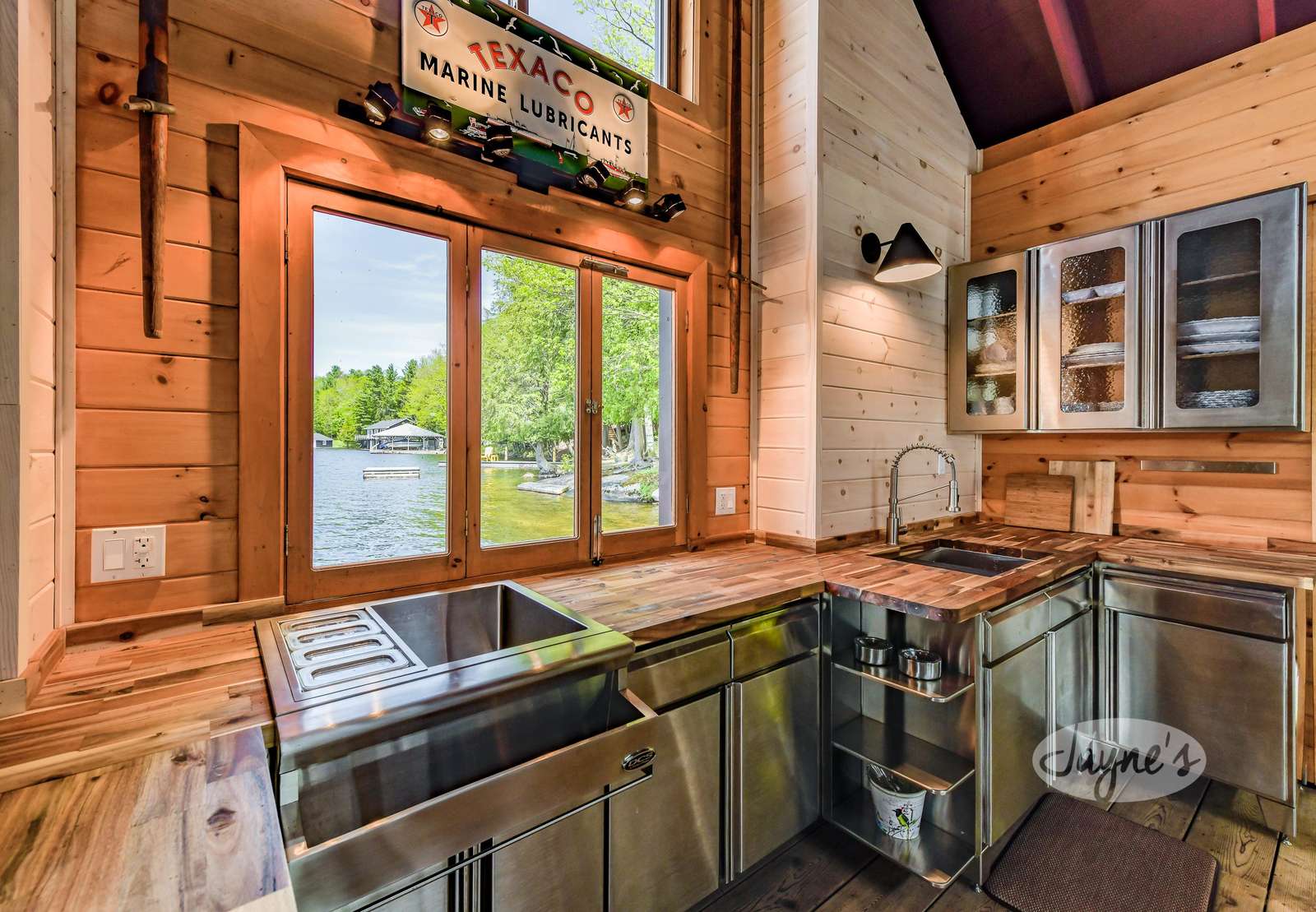 Boathouse Kitchen