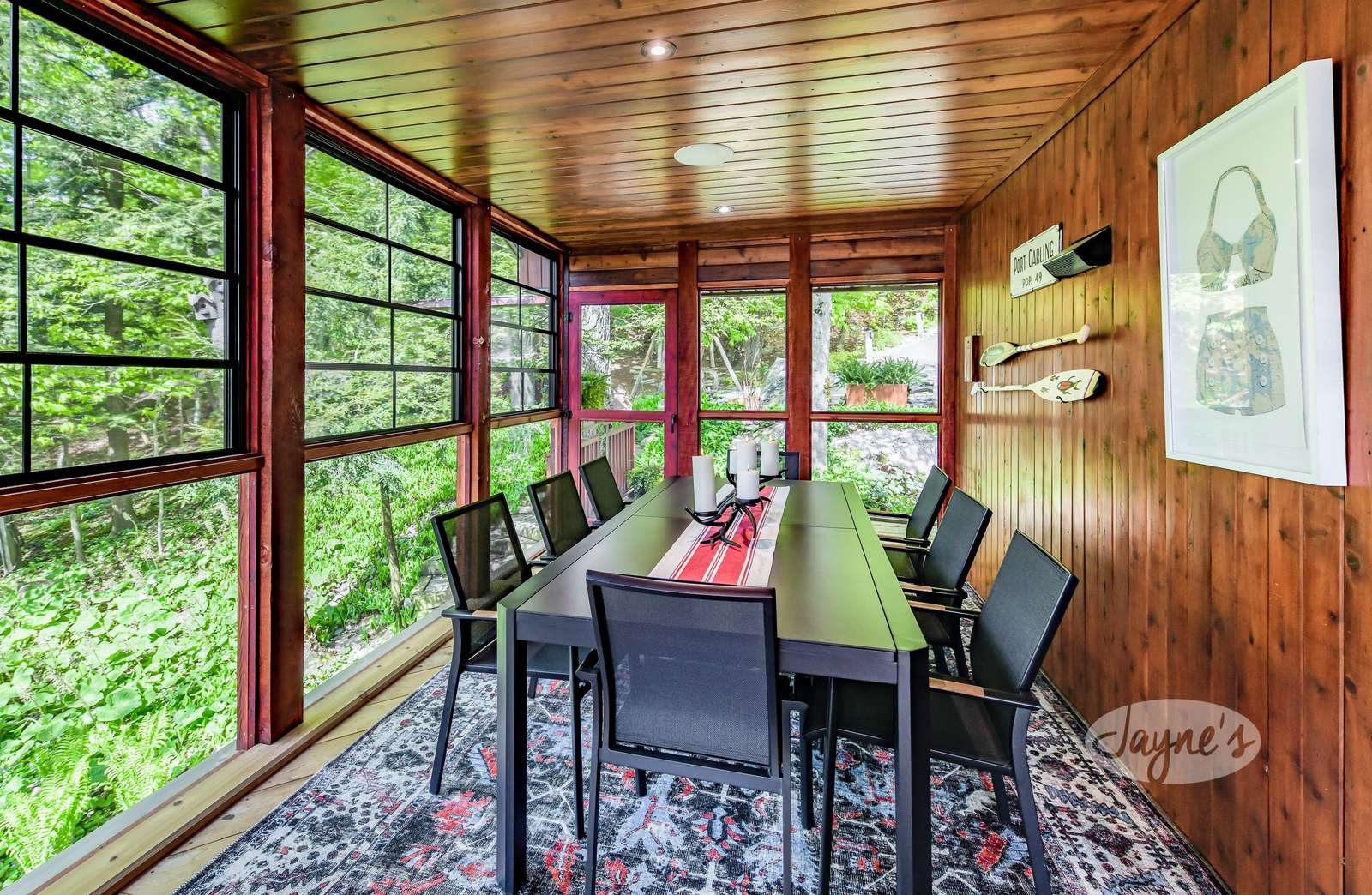 Muskoka Room & Dining
