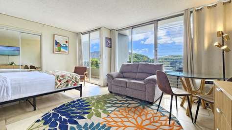 Waikiki Grand Suite 412