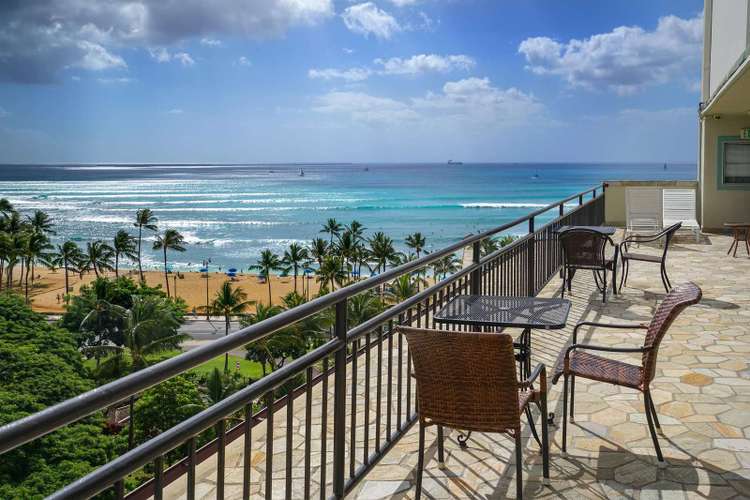 Waikiki Grand Suite 600 Preview 0