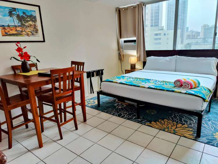 Waikiki Grand Suite 704 Preview 0