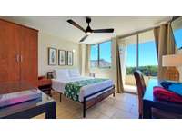 Waikiki Grand Suite 715 | Hawaii Vacation Suites
