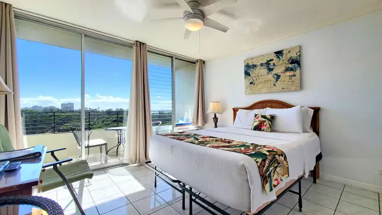 Waikiki Grand Suite 811 Preview 0