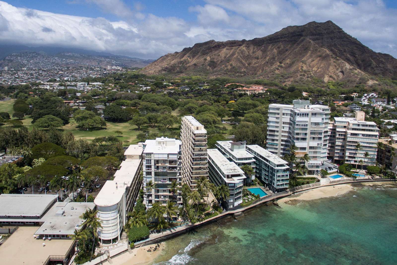 Diamond Head 401 Oceanfront 1 Bedroom Suite Wden Diamond Head Beach