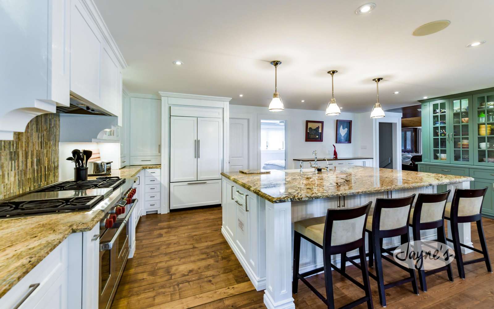 Kitchen & Bar Seating