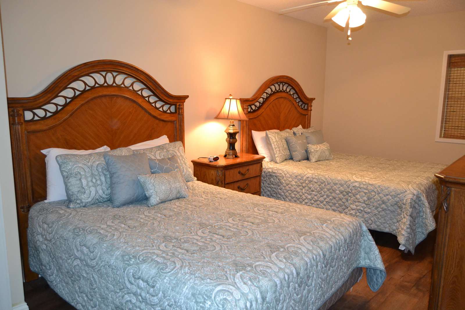 Guest bedroom, 2 queens, new coverlets and flooring