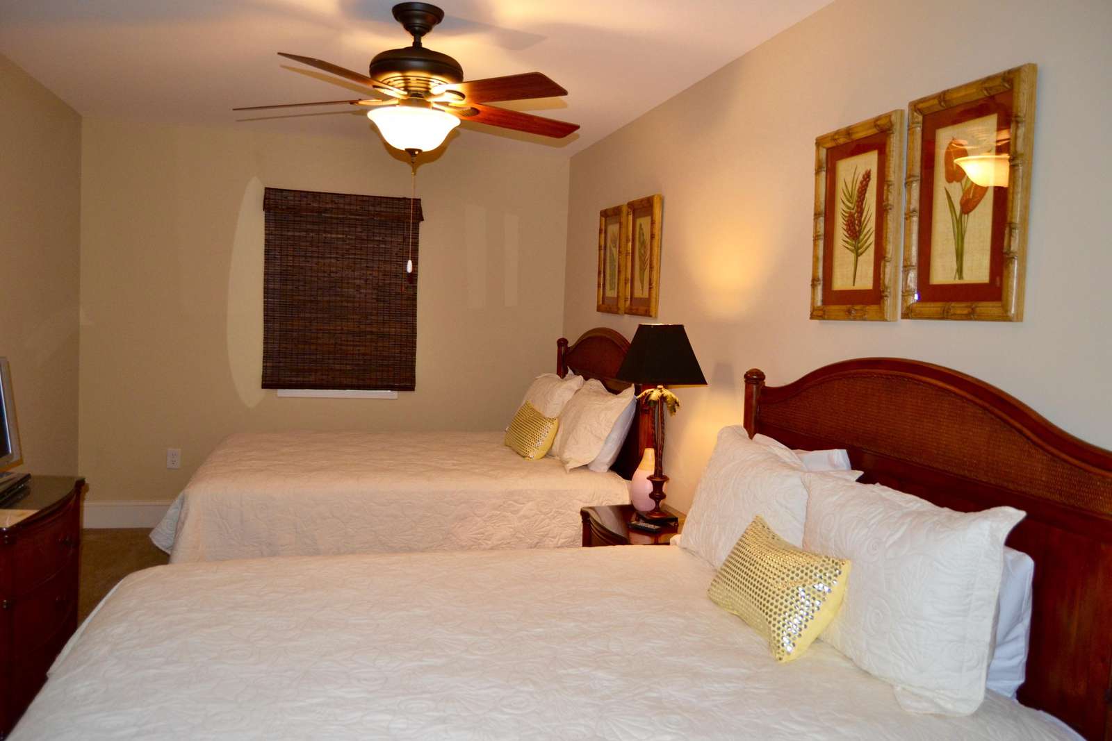 Guest bedroom, 2 queen beds, private bath and new coverlets