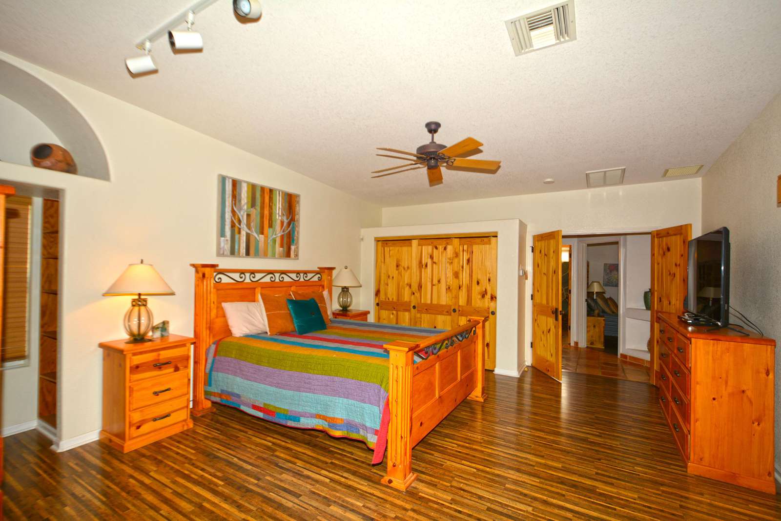 King Bed in Master