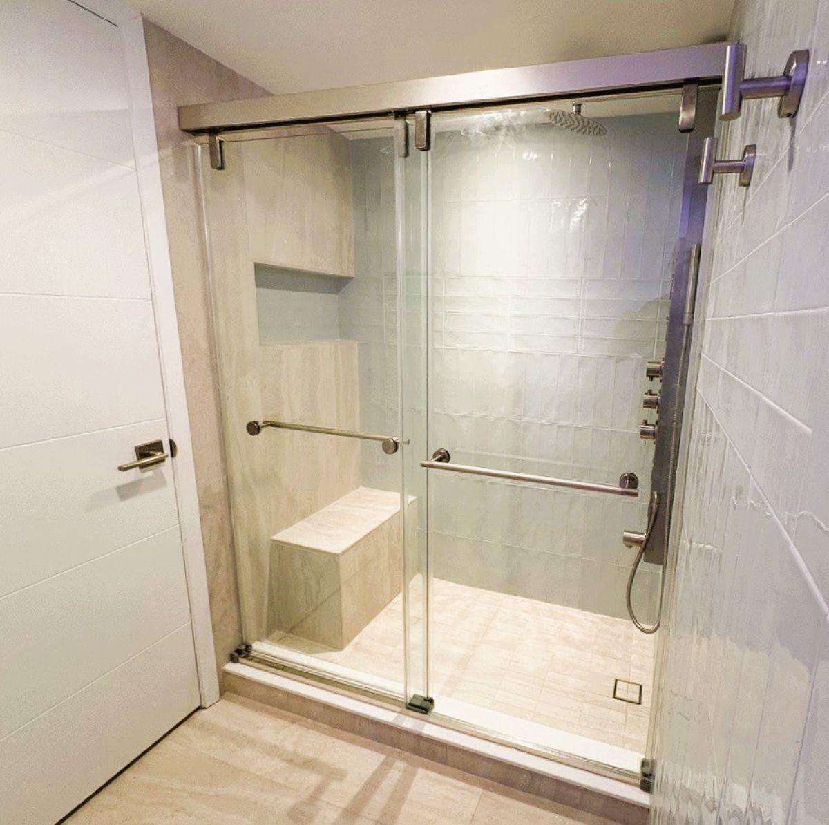 Private guest bath