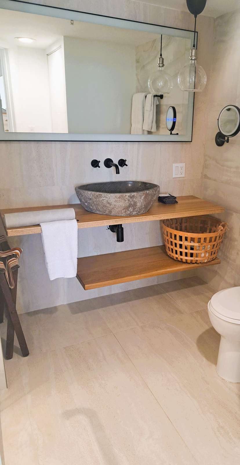 Private master bath