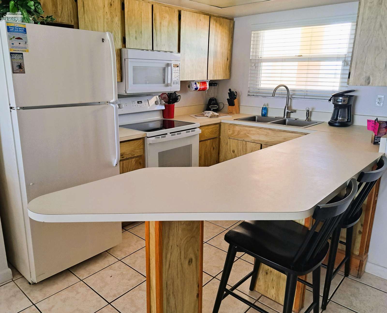 Kitchen with appliances