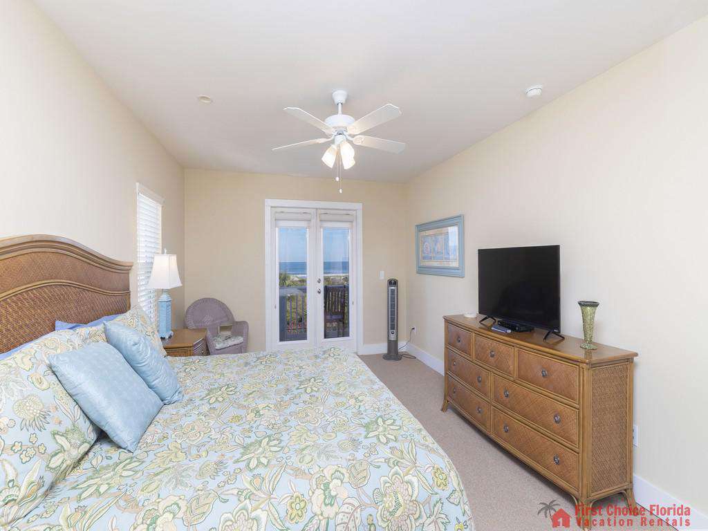 A Peace of Paradise Master Bedroom with TV