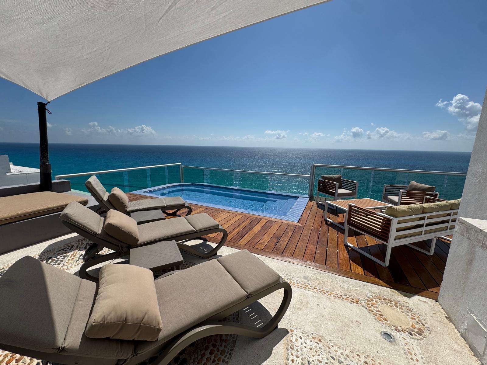 #2000 – 2 Private Pools, Cancun Resort Condo Rental, Beachfront! Tim’s Condos Preview 0