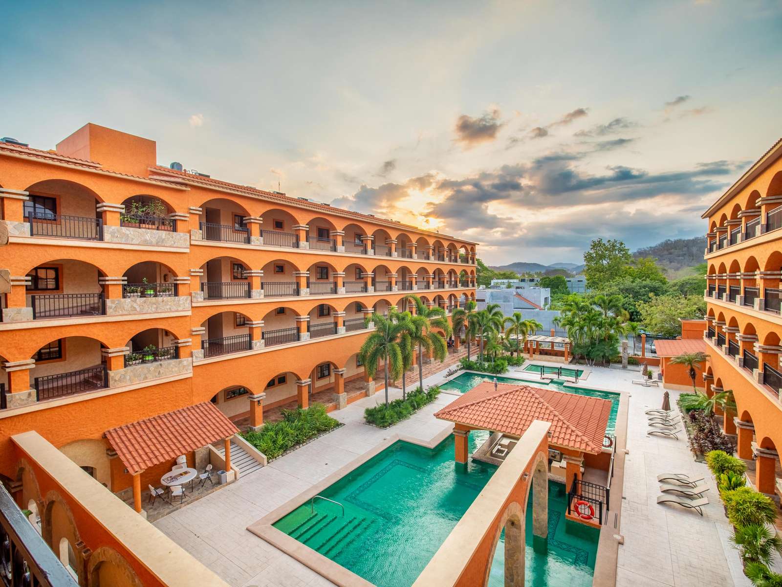 58356 – Marina Park Plaza Preview 0