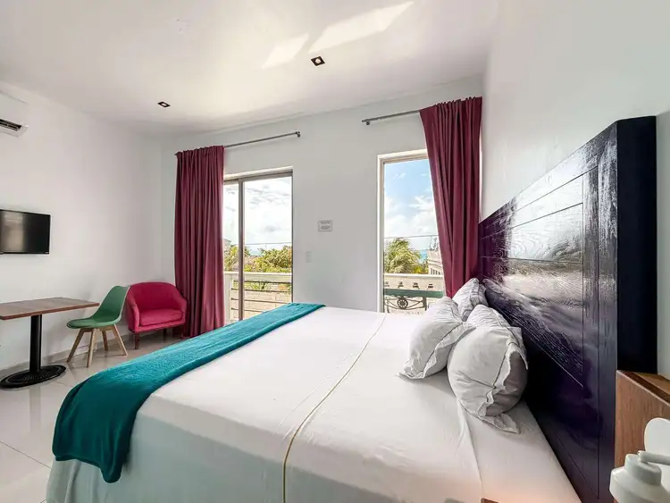 Villa Elena – Standard Room 4 Preview 0