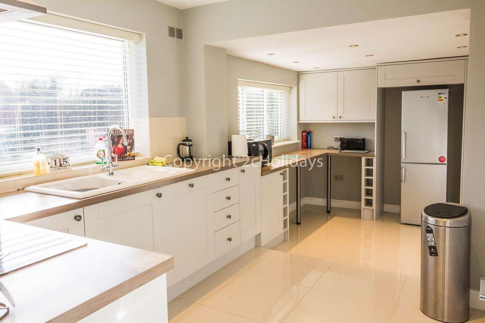 Fully equipped modern kitchen, perfect for self-catering breaks