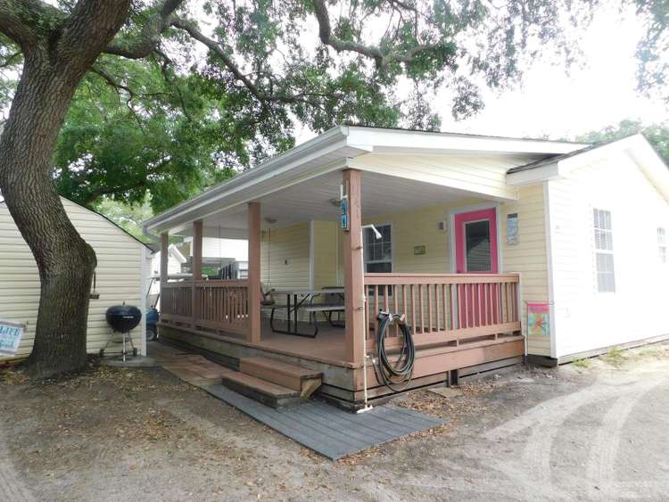 L41 2Bed/2Bath, Sleeps 6, pet-friendly (max 25 lbs) Preview 0