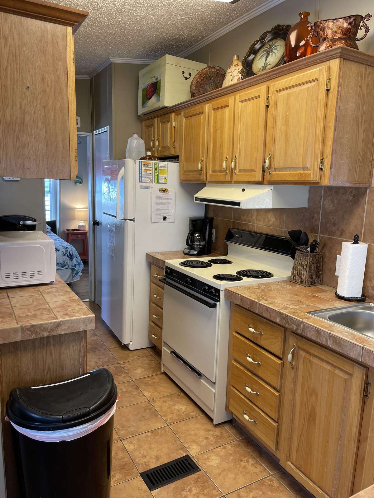 Fully equipped kitchen