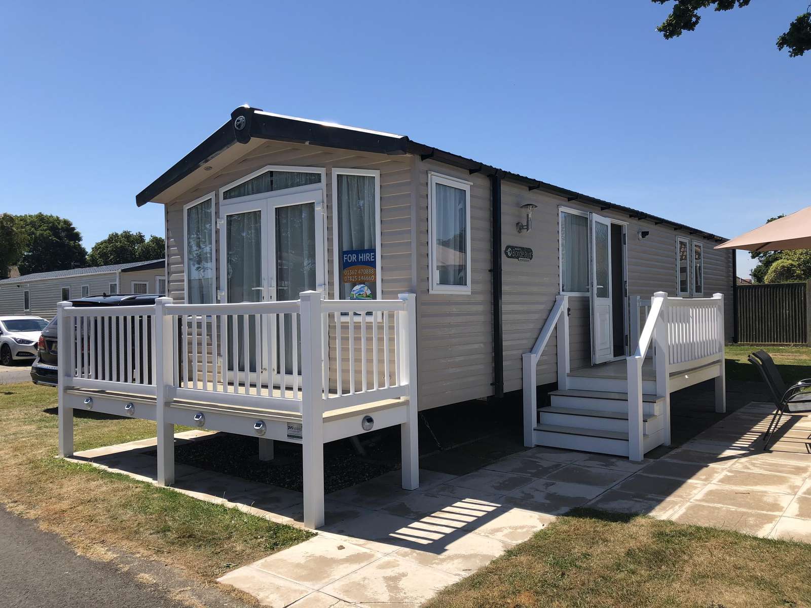 8 berth accommodation at Hopton Holiday Village.