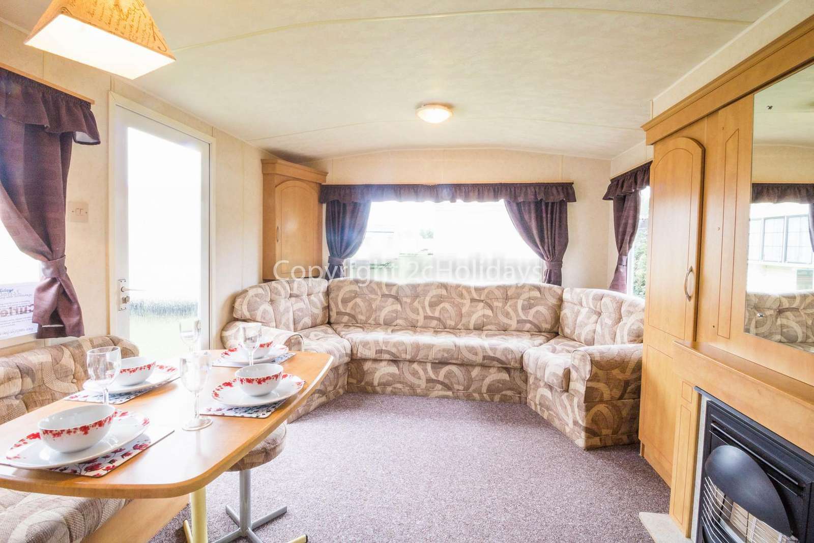 Caravan for hire in Scratby, Norfolk