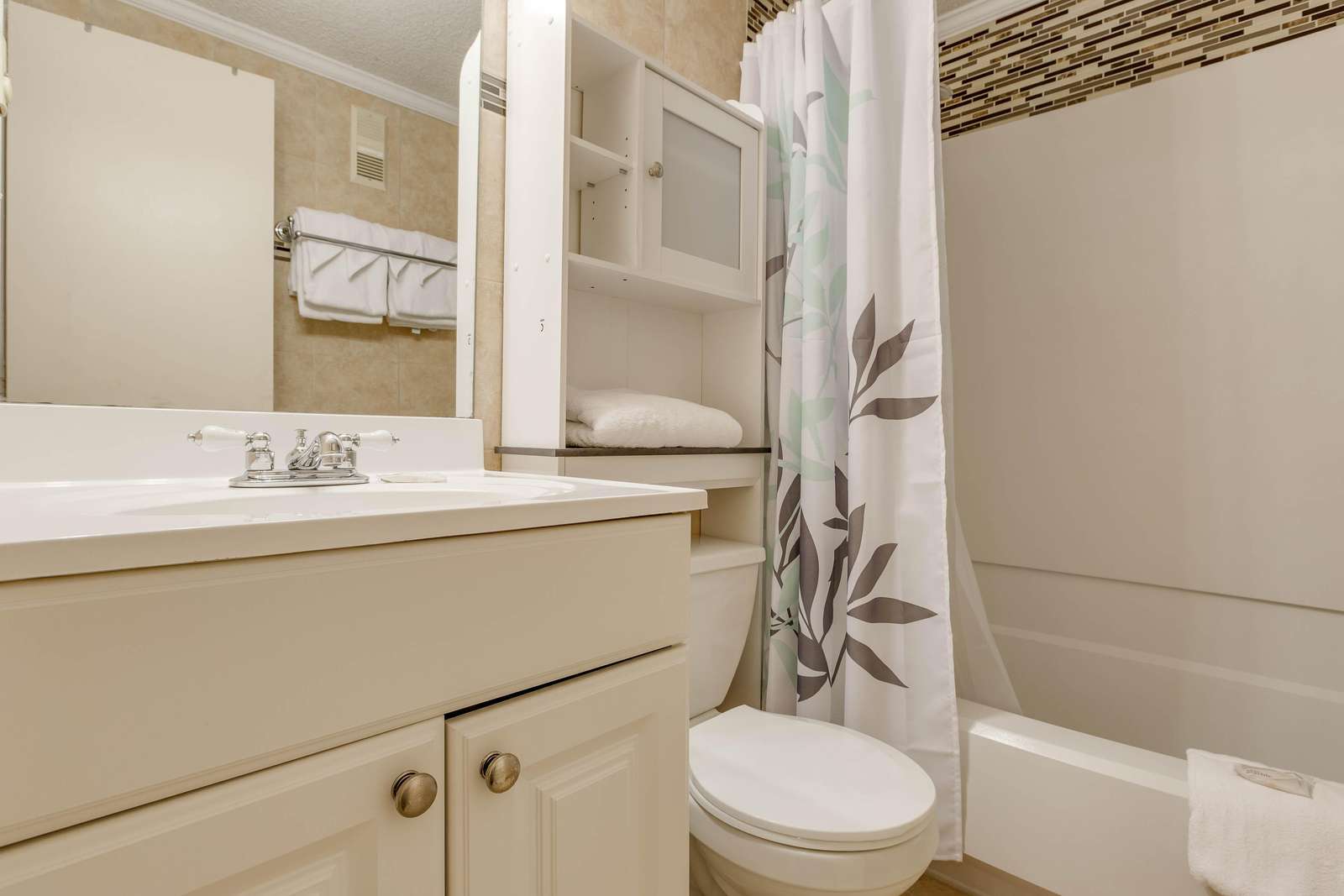 Clean and Tidy bathroom