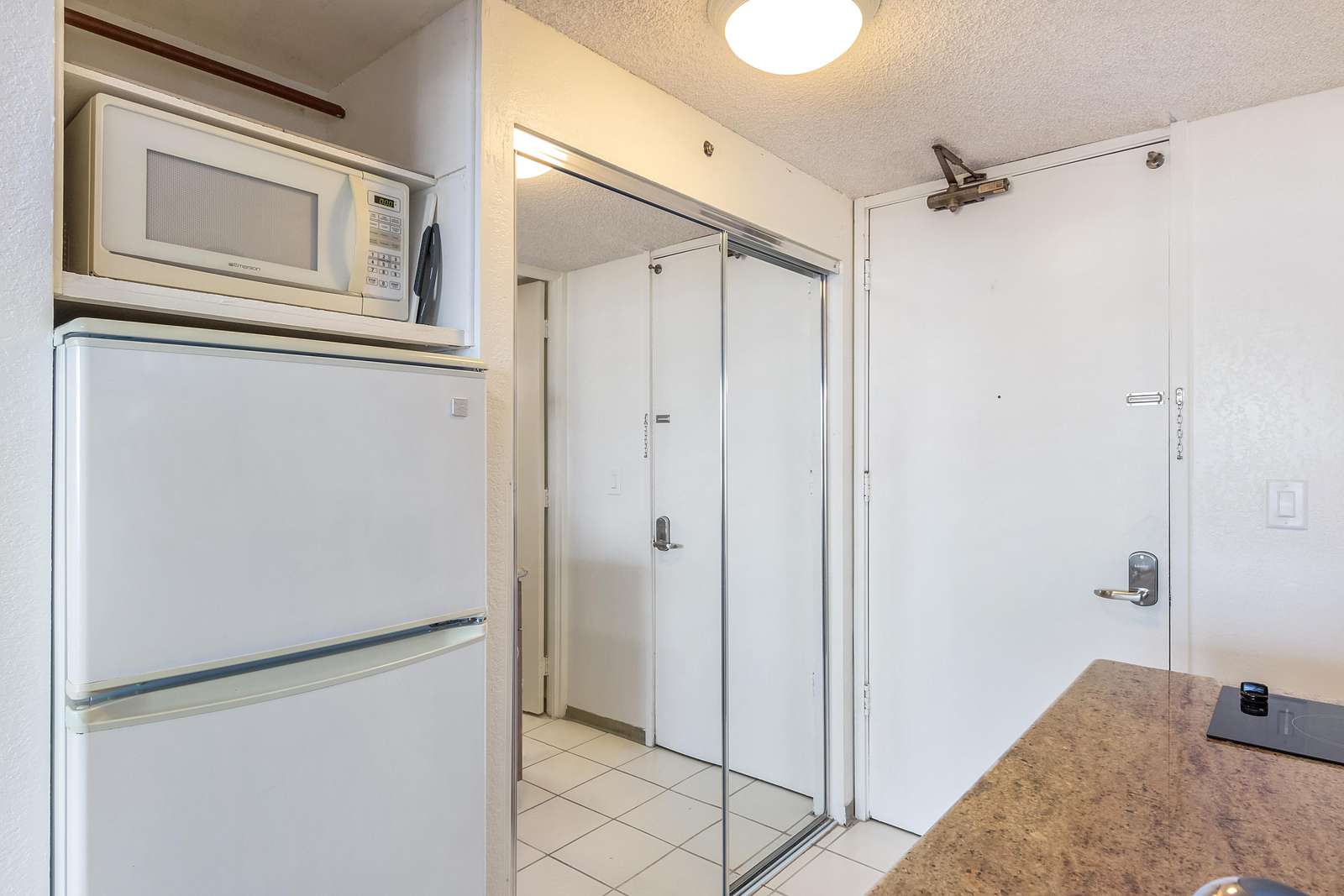 Kitchenette W/Refrigerator & Microwave